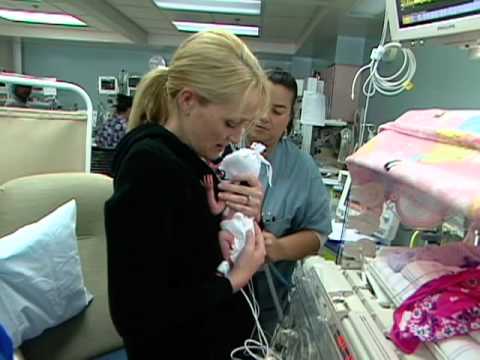 Breastfeeding Premature Babies, Step 1: Skin-to-skin contact