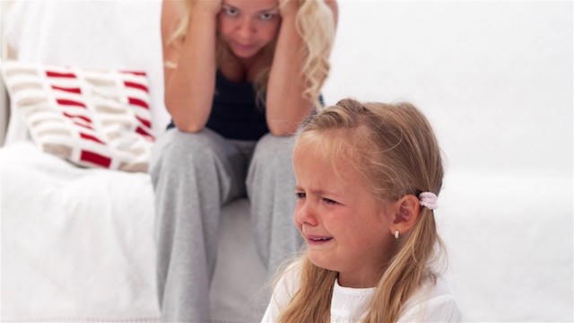 How To Deal With Toddler Tantrums