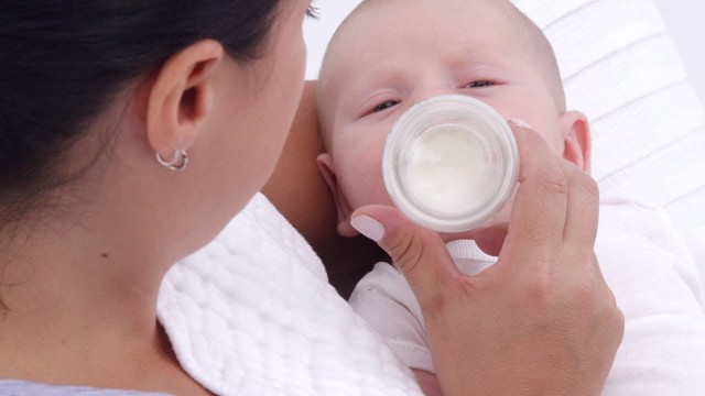 What to Look for when Choosing Baby Formula?